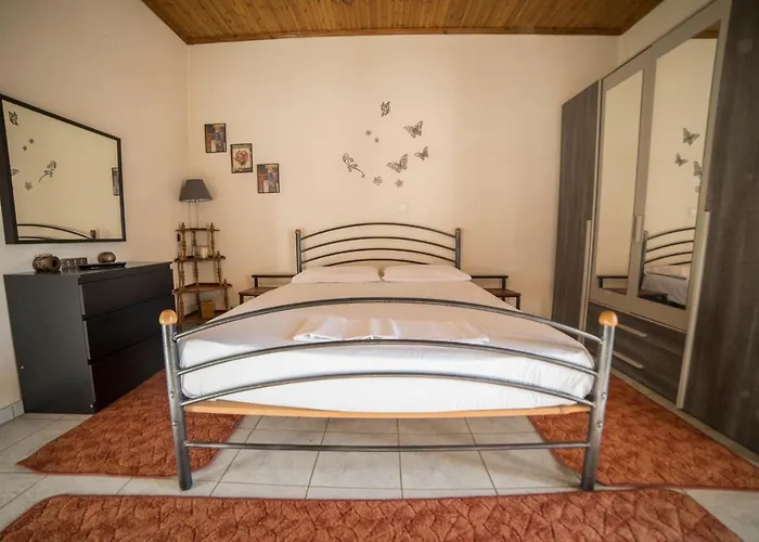 Ira's House Apartman *